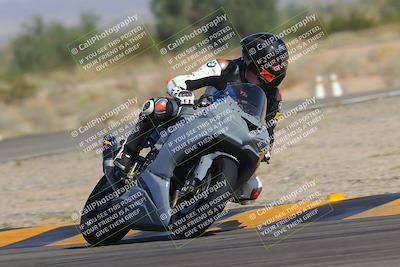 media/Sep-30-2023-SoCal Trackdays (Sat) [[636657bffb]]/Turn 4 (945am)/